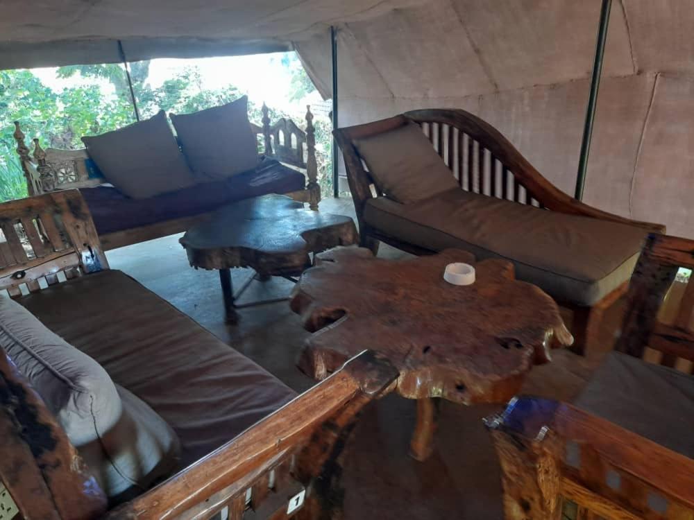 Boulevard Inn Mt Meru Arusza Zewnętrze zdjęcie